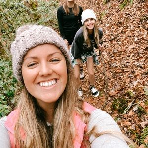 Meet your Posher, Ariel